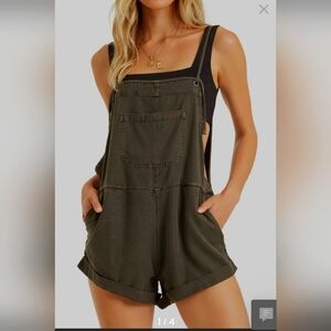 Billabong: Wild Pursuit Short Overalls Black sz Large